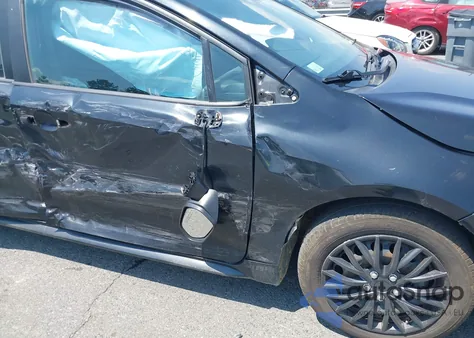 2020 Toyota Corolla Le z USA, uszkodzony, nr VIN 5YFEPRAE3LP018759